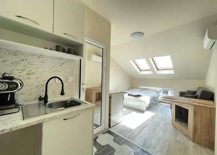 Varna Centre Apartment 2